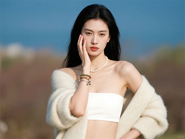 女天枰座今日运势：今日天秤座运势揭秘，爱情、事业双丰收的秘籍！