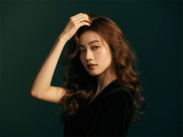 射手座女4月运势:四月运势揭秘 射手座女性如何掌控人生转折点 射手座女4月运势:四月运势揭秘 射手座女性如何掌控人生转折点