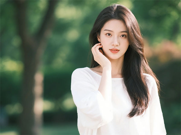 射手座女生今年的运势：射手座女生2023年运势大揭秘，幸运与挑战并存！
