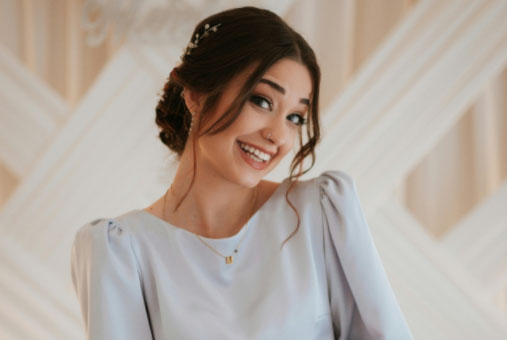 属马女2025年的运势：2025年属马女性命运解析，如何把握机遇逆风翻盘